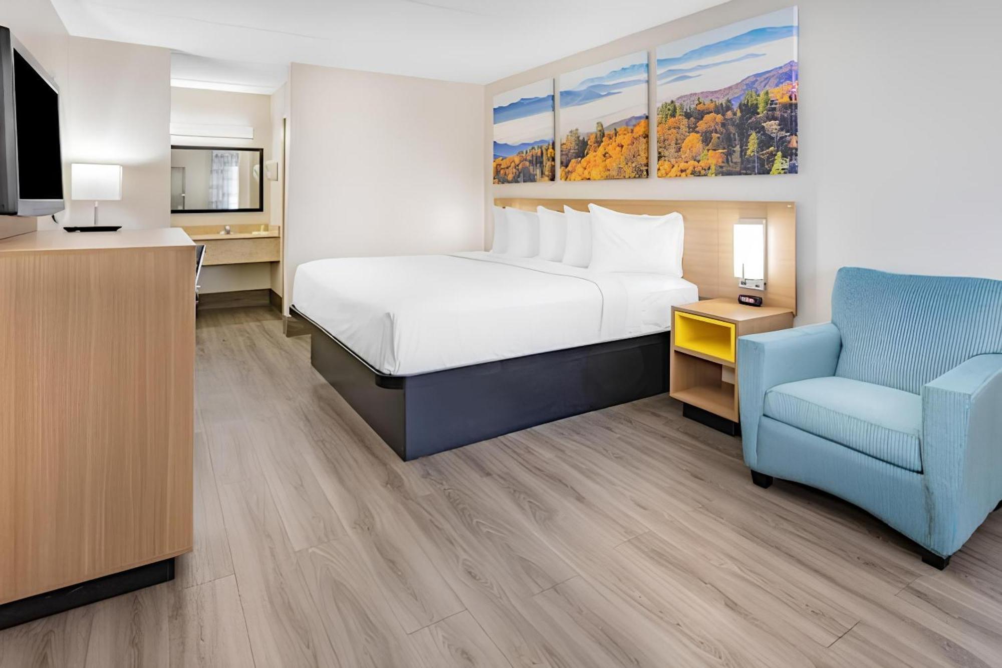Days Inn by Wyndham Lake Park/Valdosta Bagian luar foto