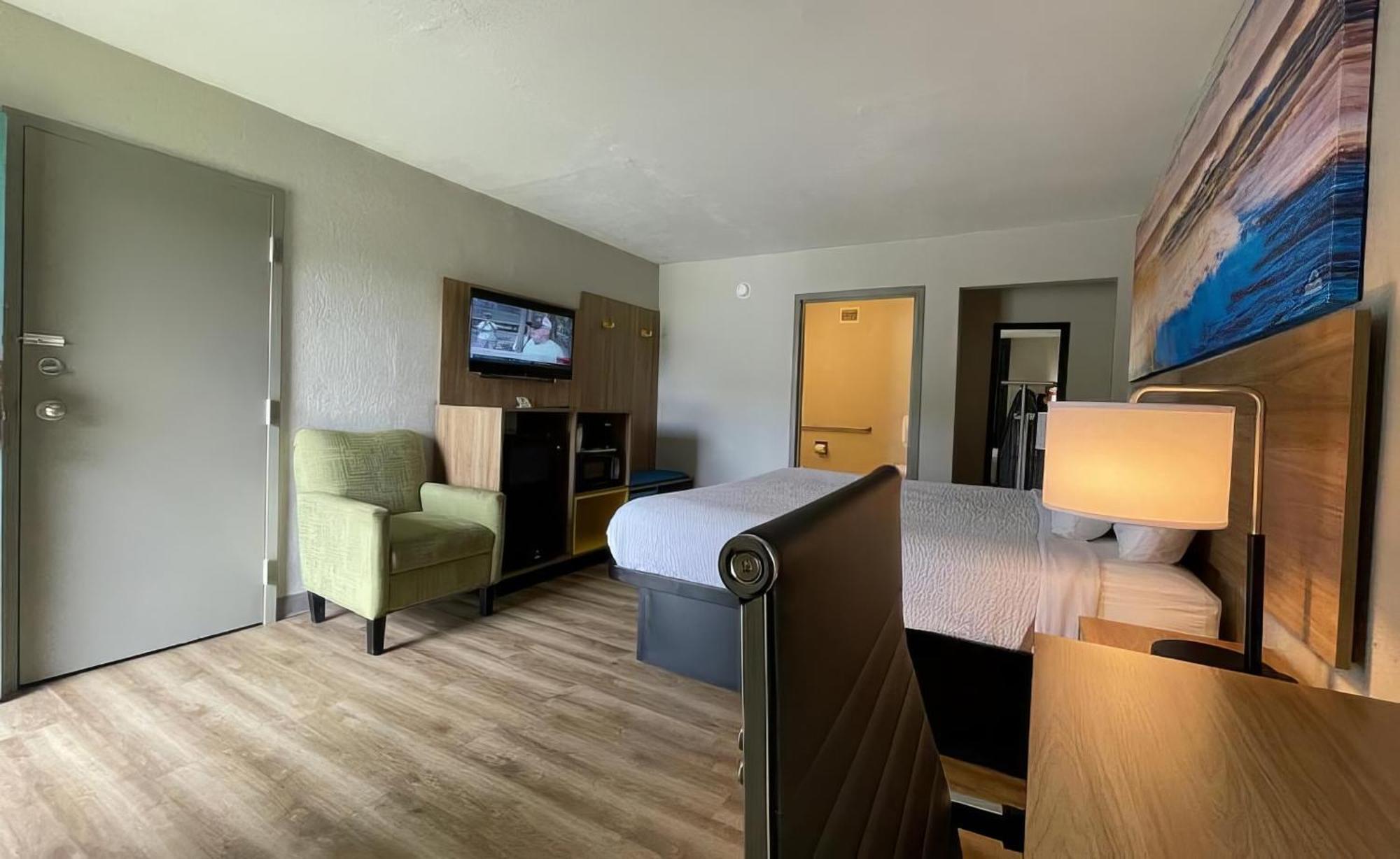 Days Inn by Wyndham Lake Park/Valdosta Bagian luar foto